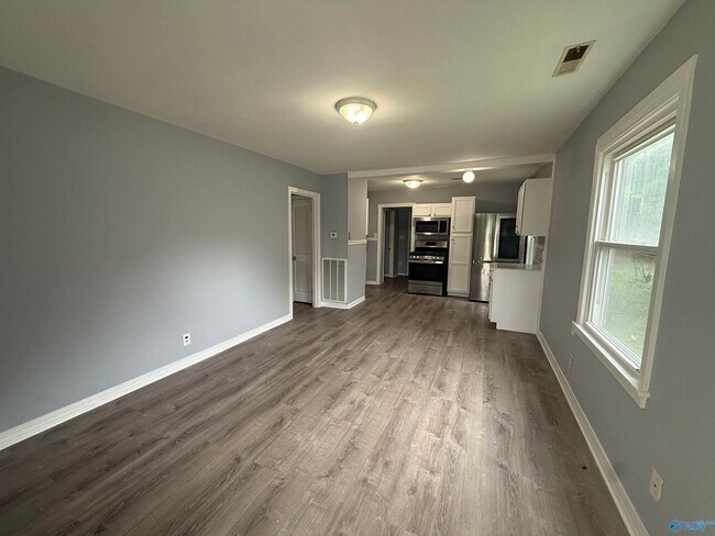 Foto del edificio - 609 10th St NW