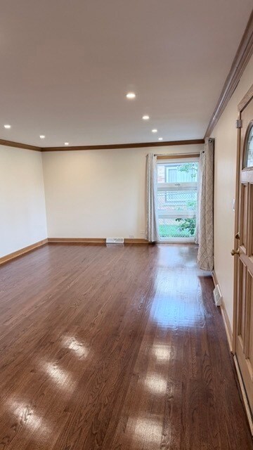 Foto del edificio - 7340 Lake St