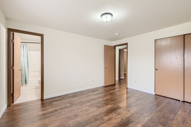 Foto del edificio - Gorgeous 3 Bed 2 Bath Updated Home @ the Ideal Marysville Location!
