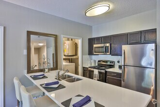 Interior Photo - Arbor Steele Creek