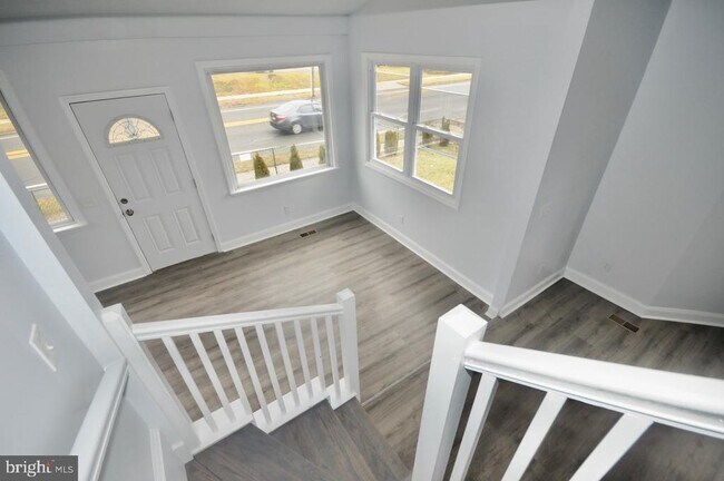 Building Photo - 601 Eldridge Ave