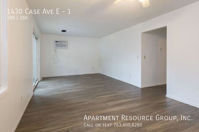 Foto del edificio - 1430 Case Ave E