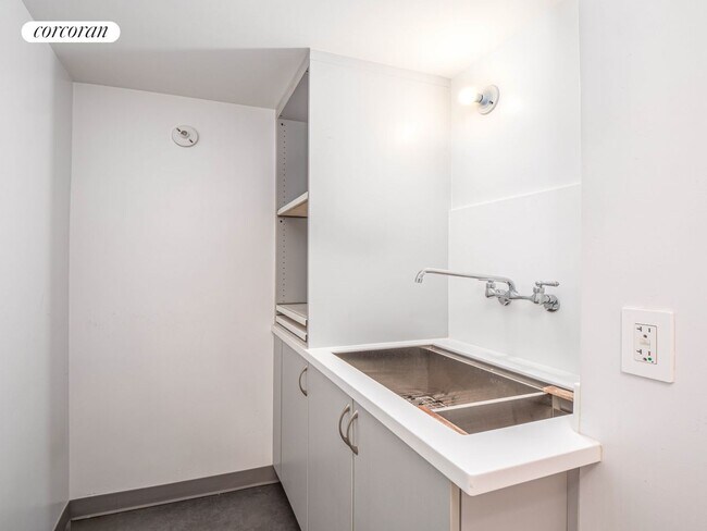 Foto del edificio - 204 E 36th St