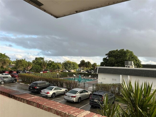 Building Photo - 6503 Winfield Blvd