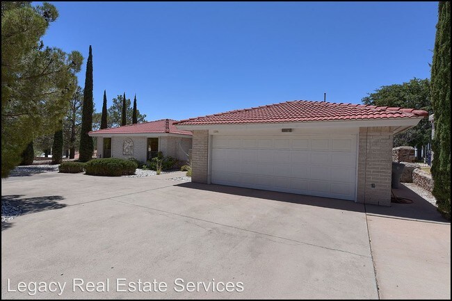 Building Photo - 1201 Cerrito Bonito Ln