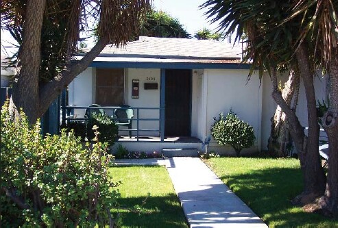 Building Photo - 3450-3454 Del Rey St