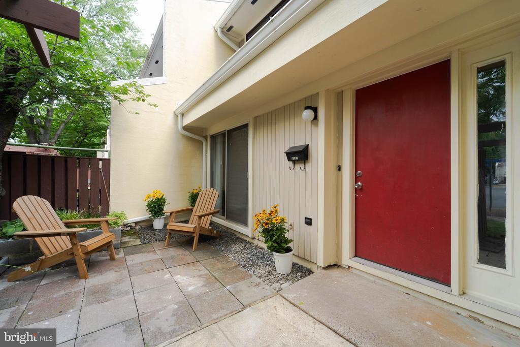 Foto principal - 2221 Southgate Square
