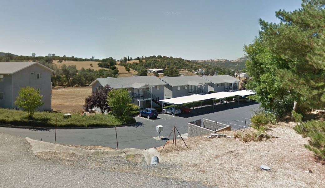 Primary Photo - Quail Oaks Apartments