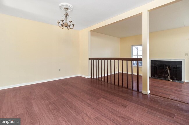 Building Photo - 15030 Wheatland Pl