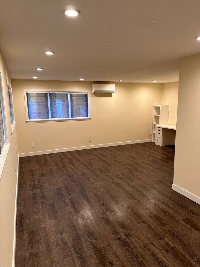 Foto del edificio - 2405 SW 106th St