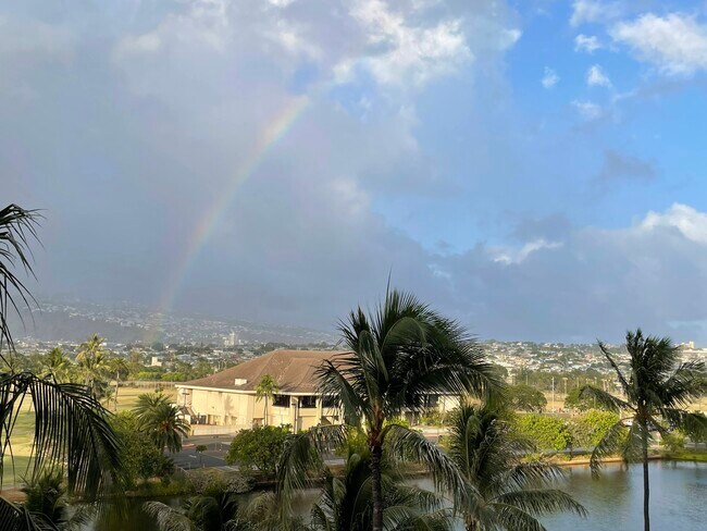 Vista - 320 Liliuokalani Ave