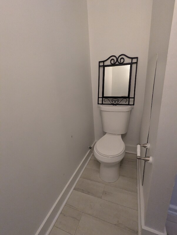 Foto del edificio - 613 Hudson Ave