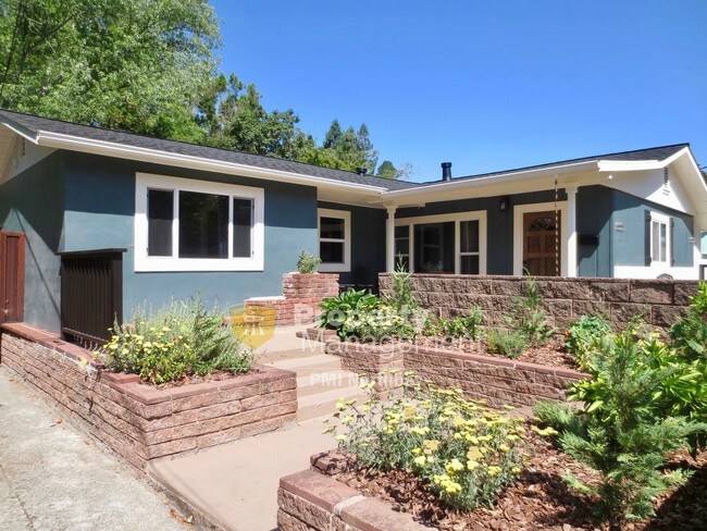 Building Photo - Available Now in Napa