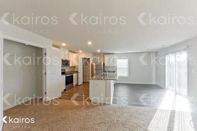 Building Photo - 1626 Hidden Gdn Ln