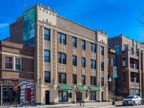 Building Photo - 4854 N Damen Ave