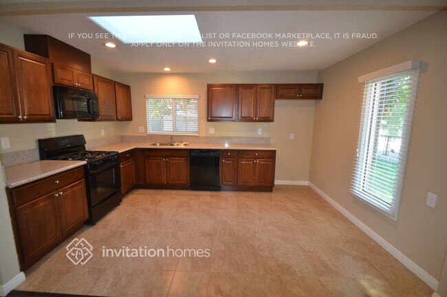 Foto del edificio - 22054 Crespi St