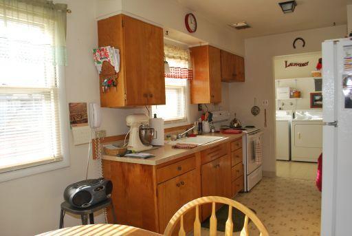 Foto del edificio - 140 Rice Ave