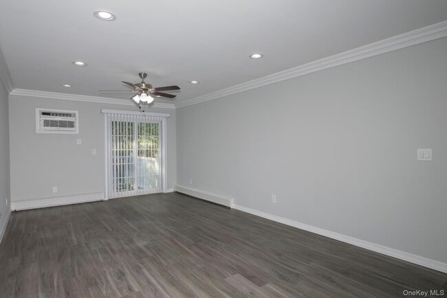 Building Photo - 51 Cassa Loop