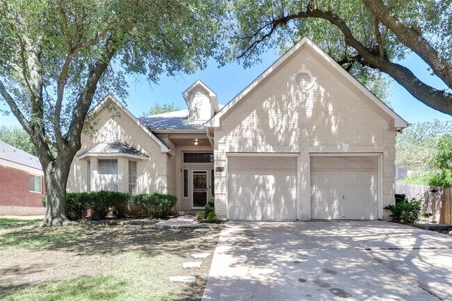 Foto del edificio - 8302 Cambria Dr