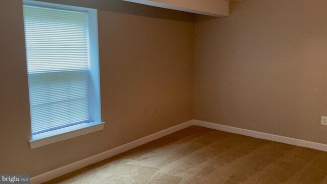 Building Photo - 13800 Burnished Wood Ct