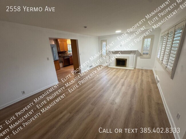 Foto del edificio - 2558 Yermo Ave