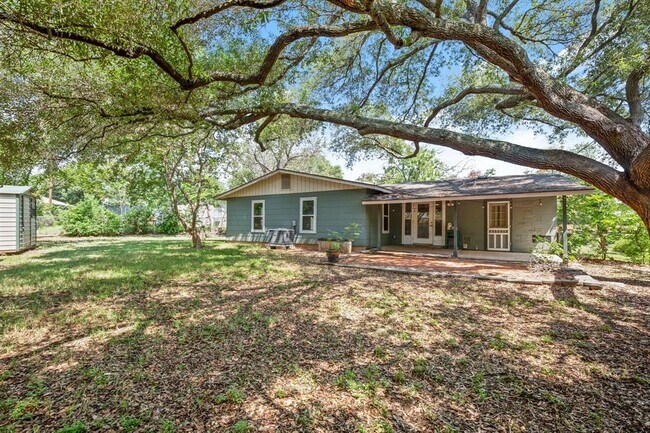 Foto del edificio - 5103 Orleans Ct