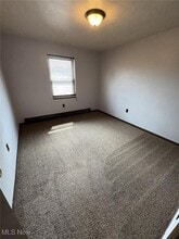 Building Photo - 271 Folsom St NW