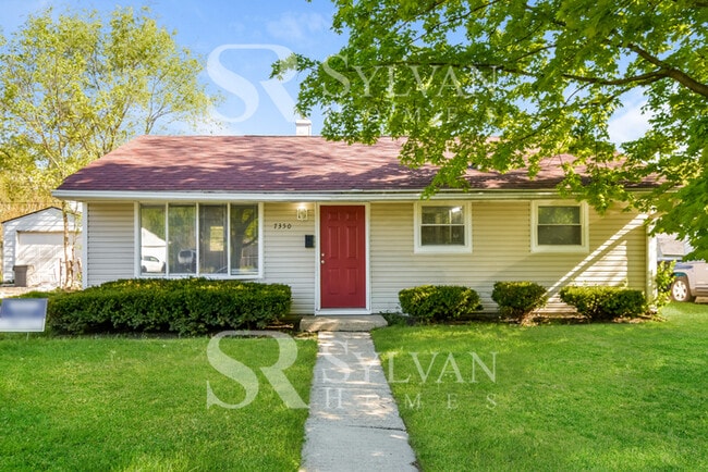 Building Photo - Enjoy living the good life in this 3 bedro...