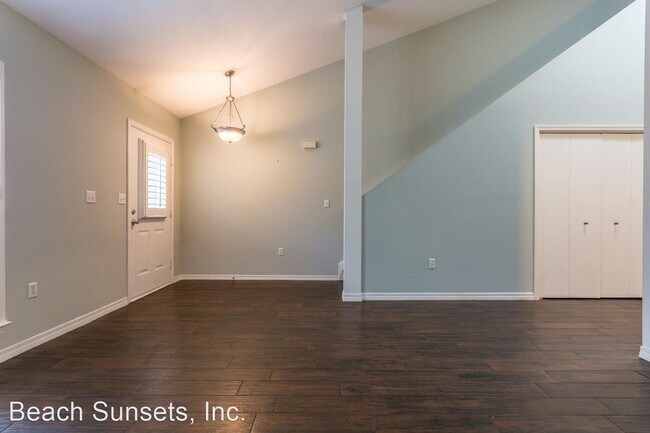 Foto del edificio - 2 br, 2 bath House - 126 Via Largo