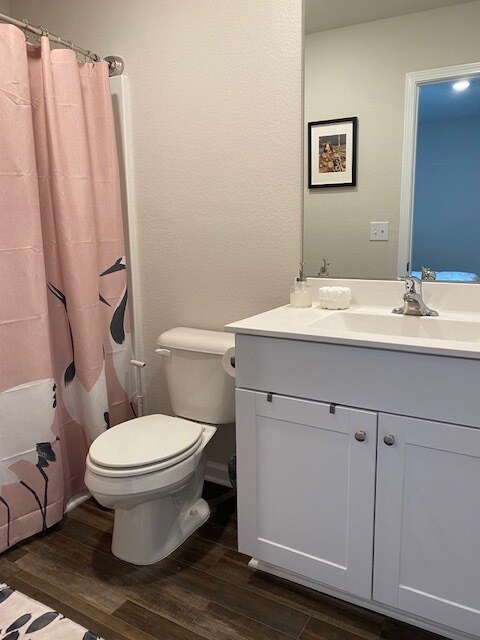 Foto del edificio - 231 Chandler Ct