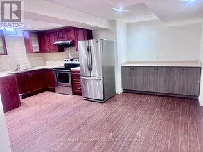 Building Photo - 83 Berwick Crescent