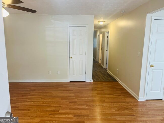 Building Photo - 133 Callie Rd