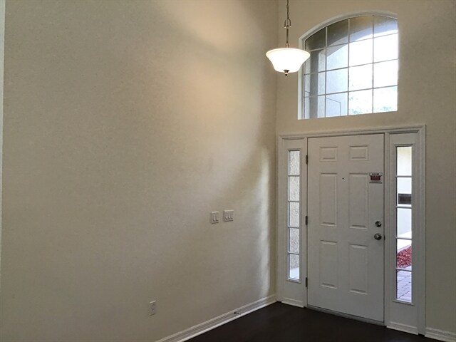 Foto del edificio - 15313 Stonebriar Way