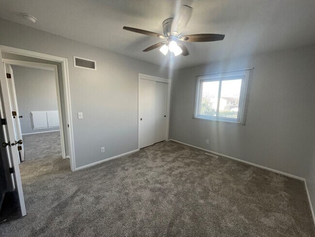 Foto del edificio - Home For Rent Bellevue.