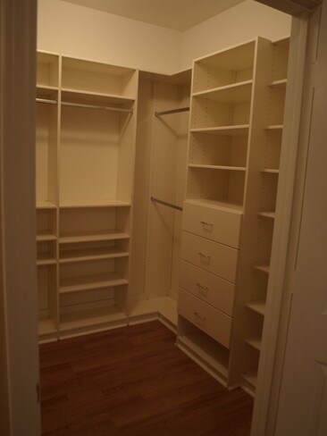 vestidor principal - 5225 W Reno Ave