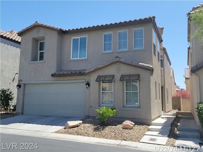 Building Photo - GORGEOUS 2 STORY HOME WITH MULTIPLE UPGRADES