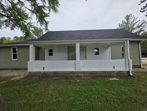 Building Photo - 207 E Knox St