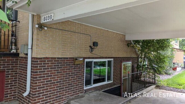 Foto del edificio - 6035 W 39th Ave