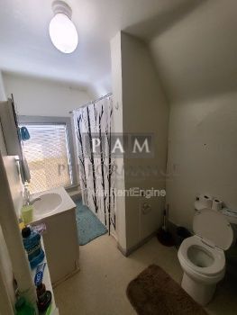 Foto del edificio - 2136 W Michigan St