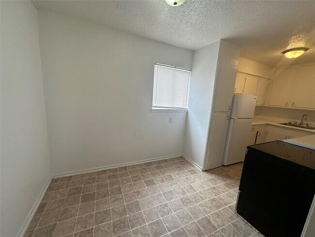 Foto del edificio - 4921 Crawford St