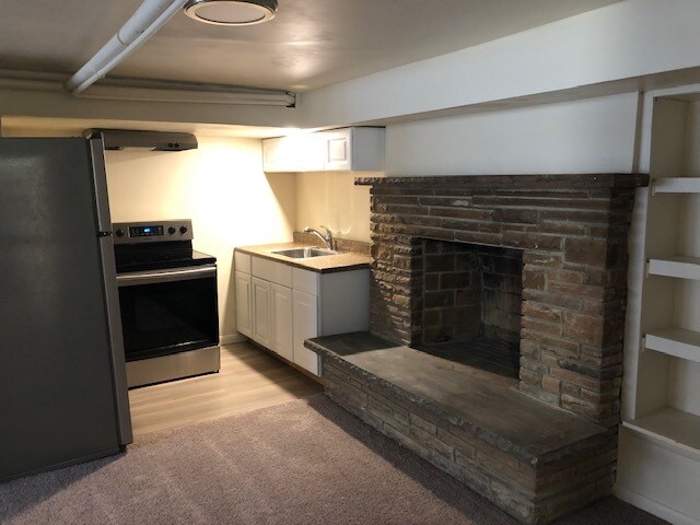 kitchen - 505 Cathedral St