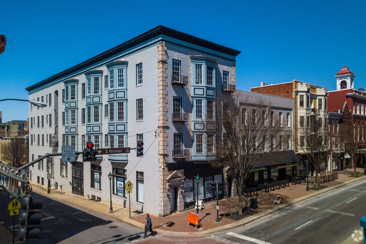 Primary Photo - The Georgian at South Potomac