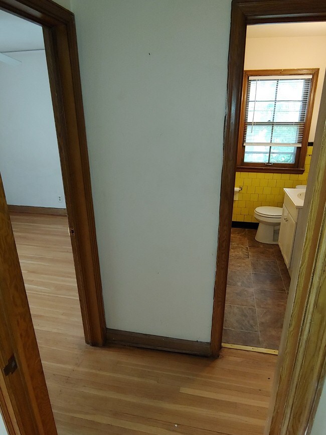Hallway - 1625 Sherburne Ave