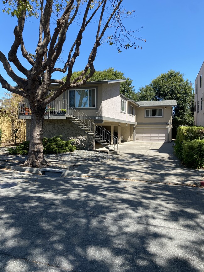 Street View - 1028 Chula Vista Ave