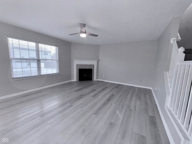 Foto del edificio - 12381 E 131st St