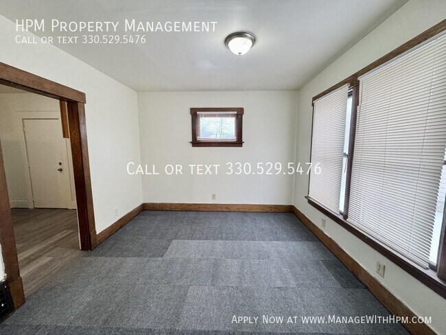 Foto del edificio - 1722 Harrisburg Rd NE