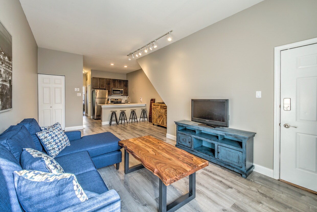 Foto principal - 1402 S Grand Blvd