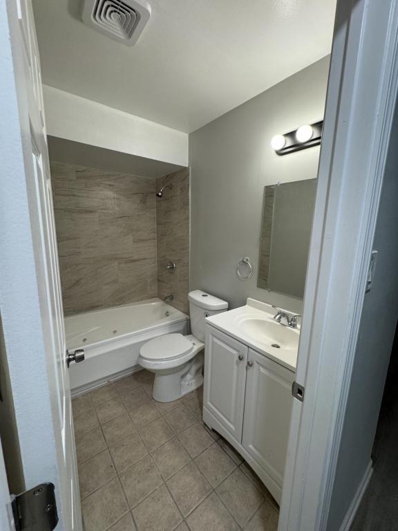 Foto del edificio - 22815 Ridgeway Ave