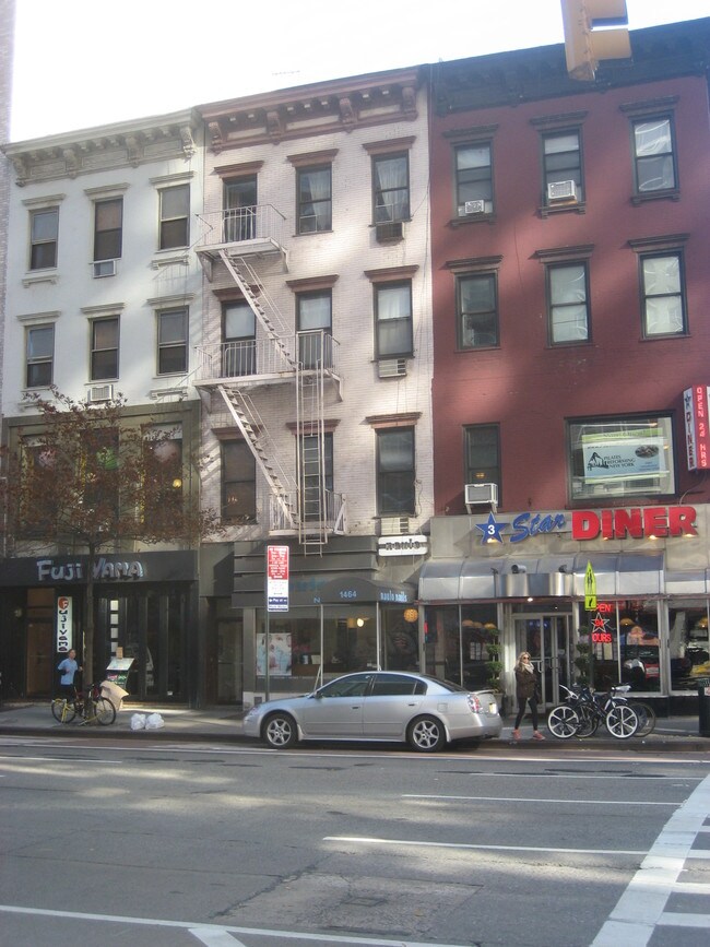 Foto del edificio - 1464 First Ave
