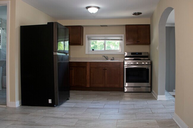 Foto del edificio - 7340 W Addison St